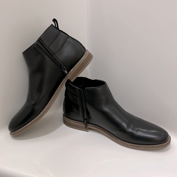 Arizona Jean Company Other - Arizona Holland Chelsea Boot